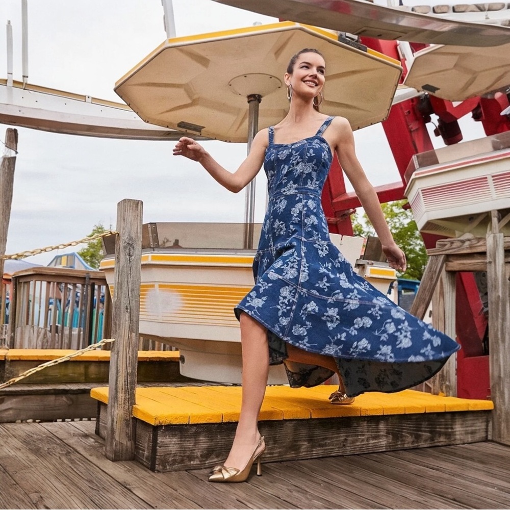 NWT Jewel Badgley Mischka Rose Print High Low Denim Dress Size 8 Dark Blue - Picture 2 of 15